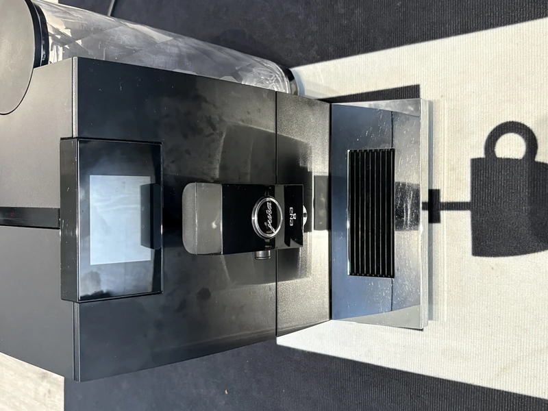 Machine à café reconditionnée JURA ENA 8 (EC)  2022  15493