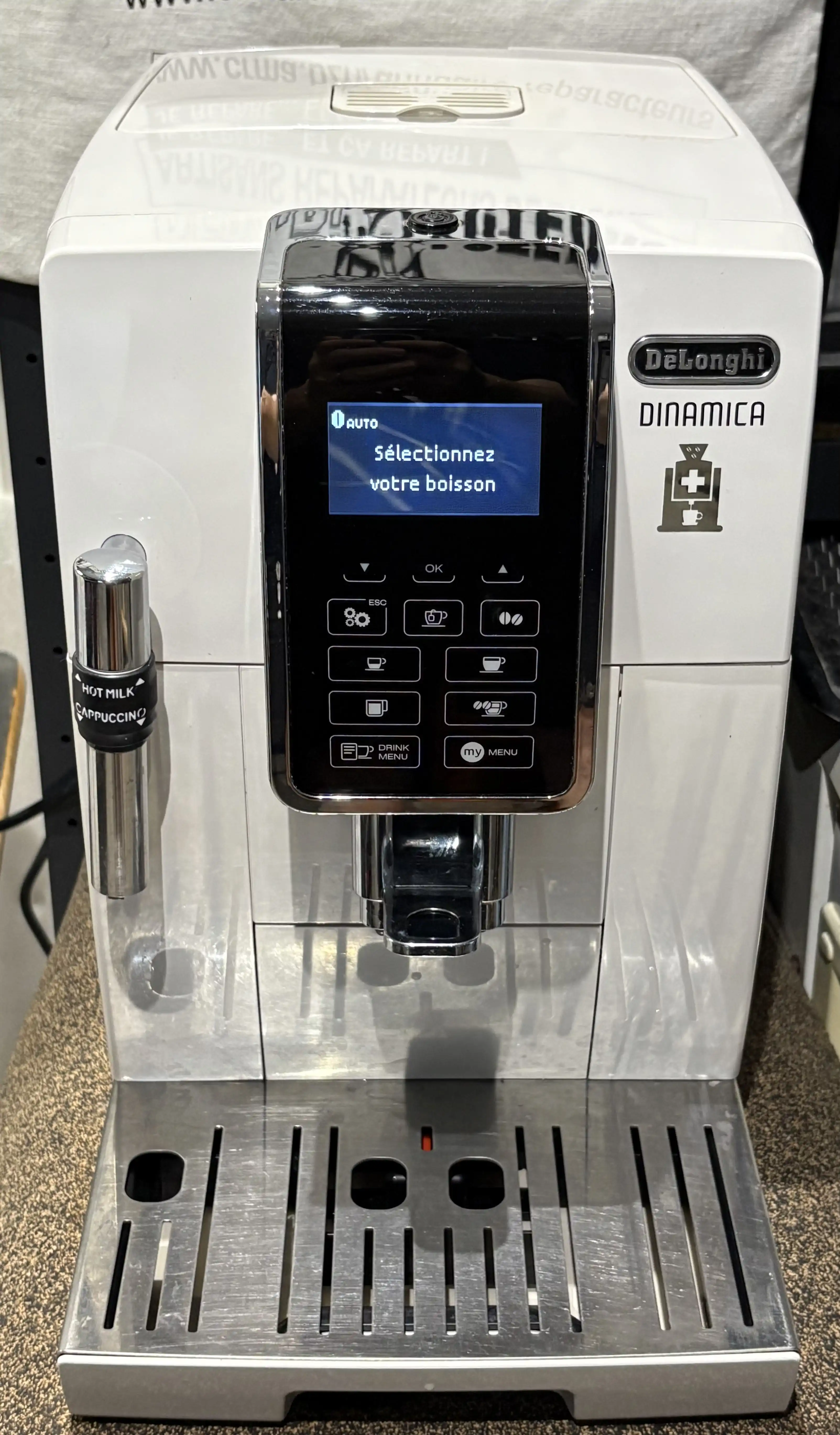 Machine à café neuve vs reconditionnée : que choisir pour votre maison ou bureau